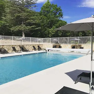 camping-la-ferme-de-castellane.fr-provencehotel.com/